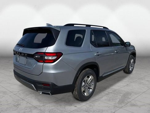 New 2026 Honda Pilot EX-L image 5