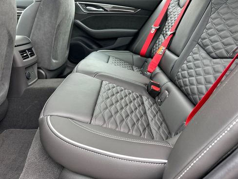 New 2026 Cadillac CT5 V image 20