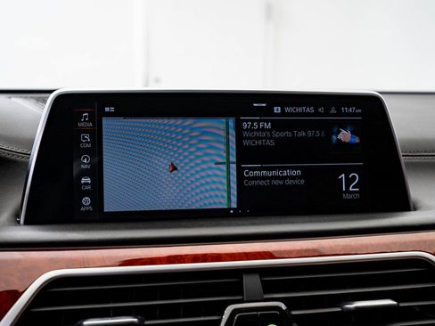 Certified 2022 BMW ALPINA B7 xDrive w/ Luxury Rear Seating Package image 35