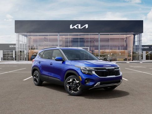 New 2026 Kia Seltos S FWD image 8