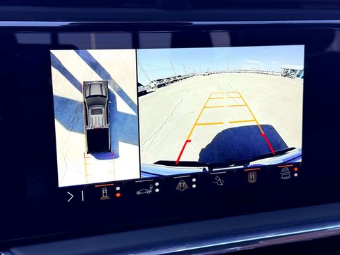 Used 2025 GMC Sierra 1500 Denali Ultimate image 35