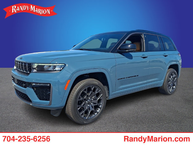 Used 2026 Jeep Grand Cherokee Summit AWD/4WD image 1