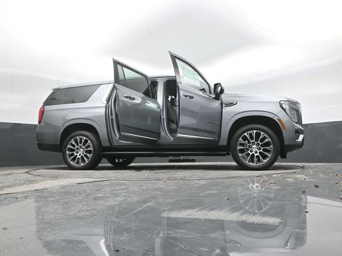 New 2026 GMC Yukon XL Denali w/ Sun & Power Step Package image 46