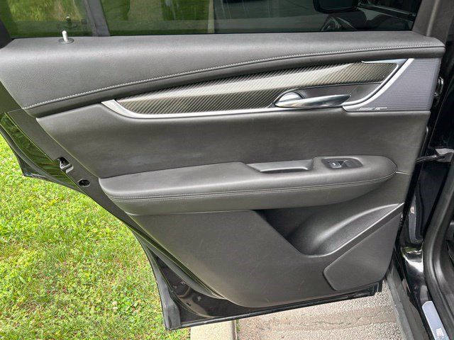Used 2021 Cadillac XT6 Sport AWD/4WD image 43