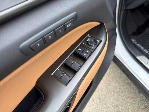 Used 2026 Lexus NX 350 AWD w/ Accessory Package (2T) image 16