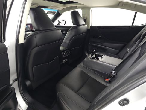 Used 2020 Lexus ES 350 w/ Premium Package image 31