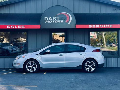 Used 2015 Chevrolet Volt Premium w/ Premium Trim Package image 4