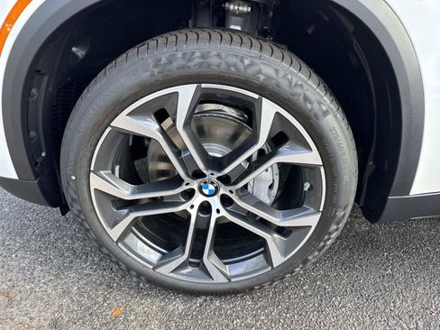 New 2026 BMW X5 sDrive40i w/ Executive Package image 10