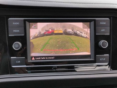 Used 2019 Volkswagen Jetta S w/ Driver Assistance Package image 28