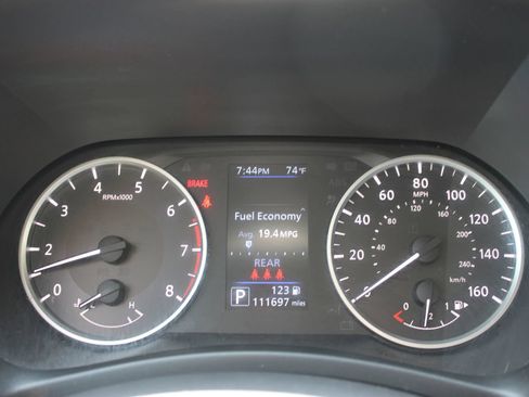 Used 2024 Nissan Sentra S FWD image 19
