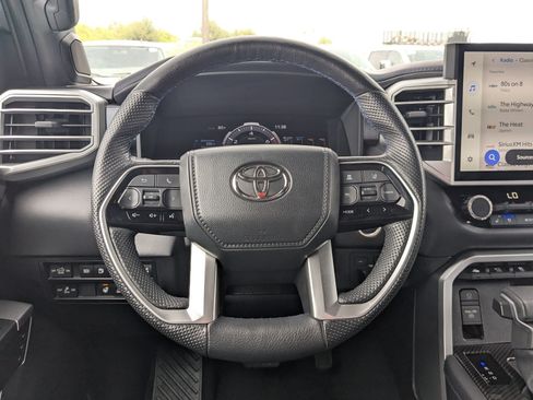 Used 2024 Toyota Tundra Platinum AWD/4WD image 17