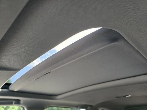 Used 2022 Honda CR-V EX-L image 24