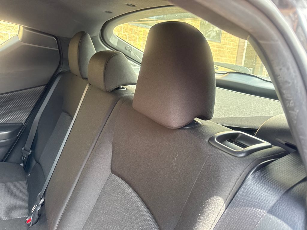 Used 2019 Toyota C-HR XLE FWD image 22