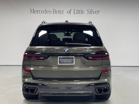 Used 2024 BMW X7 M60i w/ Climate Comfort Package AWD/4WD image 4