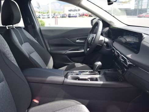 New 2026 Nissan Sentra SV FWD image 18