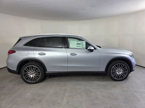 New 2026 Mercedes-Benz GLC 300 GLC 300 image 3