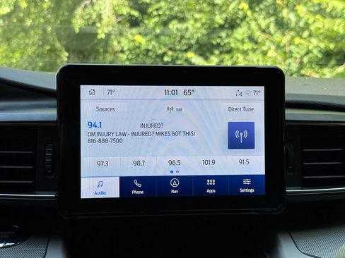 Used 2022 Ford Explorer XLT w/ Equipment Group 202A RWD image 44