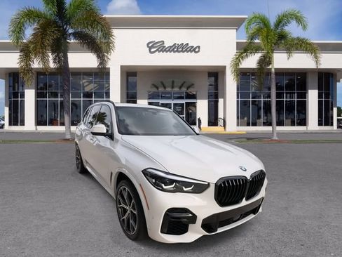 Used 2023 BMW X5 sDrive40i w/ M Sport Package RWD image 3