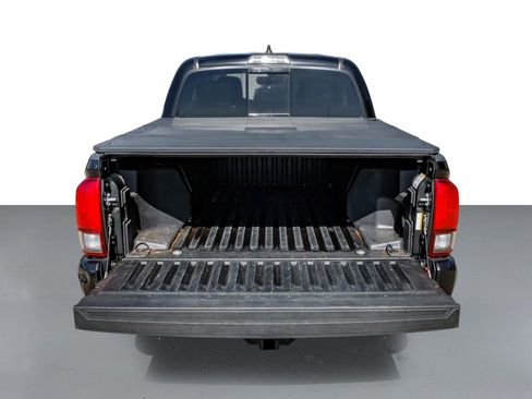 Used 2023 Toyota Tacoma SR5 w/ Trail Edition image 58