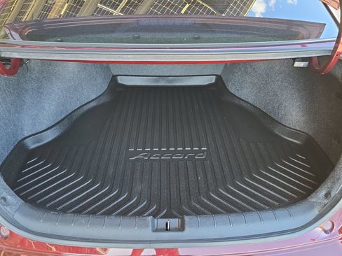 Used 2014 Honda Accord Touring image 14
