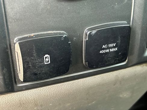 Used 2021 Ford F250 XLT w/ FX4 Off-Road Package AWD/4WD image 21