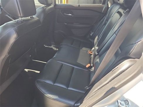 Used 2022 Nissan Rogue SL w/ SL Premium Package image 25