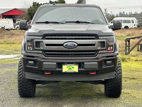Used 2018 Ford F150 XLT w/ Equipment Group 302A Luxury image 9
