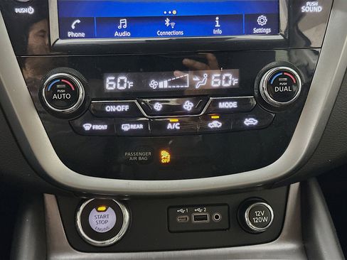 Used 2024 Nissan Murano SV w/ SV Midnight Edition Package FWD image 23