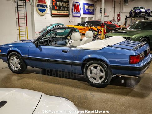 Used 1989 Ford Mustang LX RWD image 25