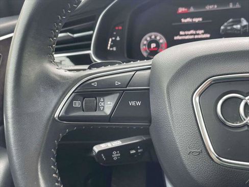 Used 2019 Audi Q8 Prestige AWD/4WD image 23