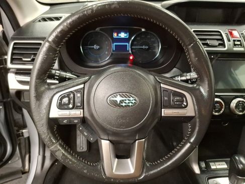 Used 2017 Subaru Forester 2.5i Limited image 17