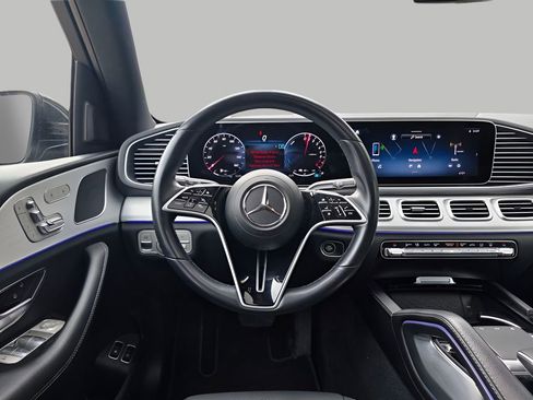 Used 2024 Mercedes-Benz GLE 450e 4MATIC image 22
