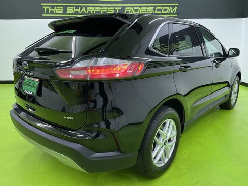 Used 2024 Ford Edge SEL image 10