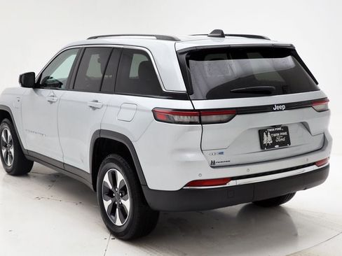 Used 2024 Jeep Grand Cherokee Limited 4xe AWD/4WD image 6