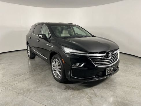Certified 2023 Buick Enclave Essence w/ Experience Buick Package FWD image 2
