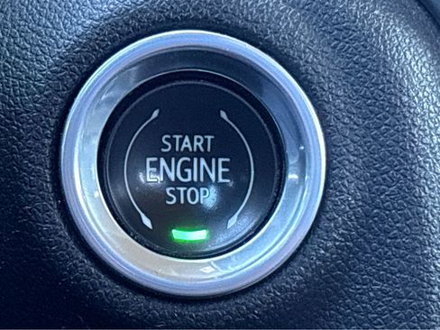 Used 2021 Chevrolet Silverado 1500 LTZ w/ LTZ Convenience Package II image 7