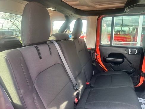 Used 2023 Jeep Wrangler Unlimited w/ Cold Weather Group AWD/4WD image 11
