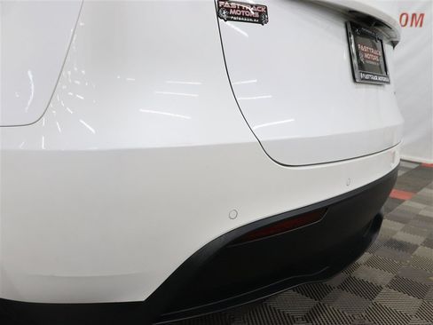 Used 2021 Tesla Model Y Long Range AWD/4WD image 7