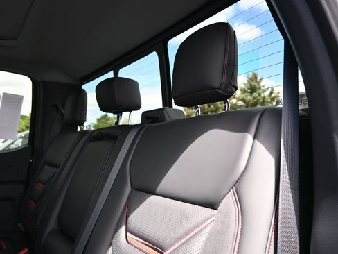 New 2026 Ford F250 Lariat w/ Black Appearance Package AWD/4WD image 27