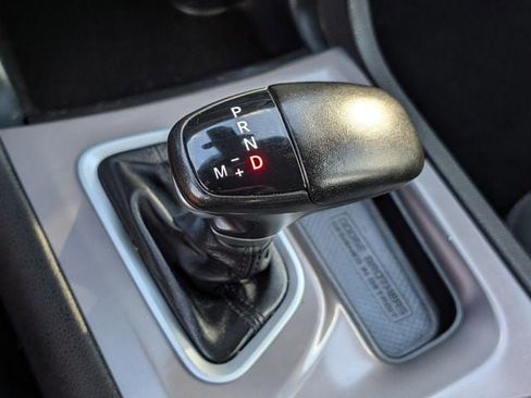 Used 2023 Dodge Charger SXT image 19
