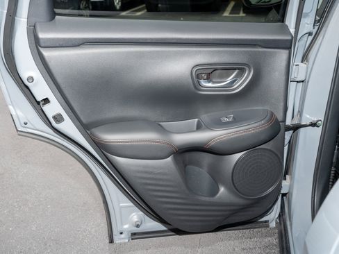 Used 2025 Honda HR-V Sport image 11