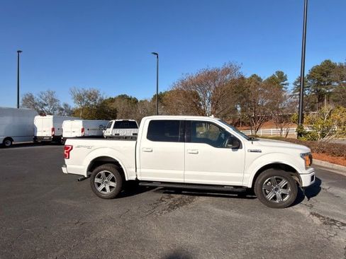 Used 2018 Ford F150 XLT w/ Equipment Group 302A Luxury image 10