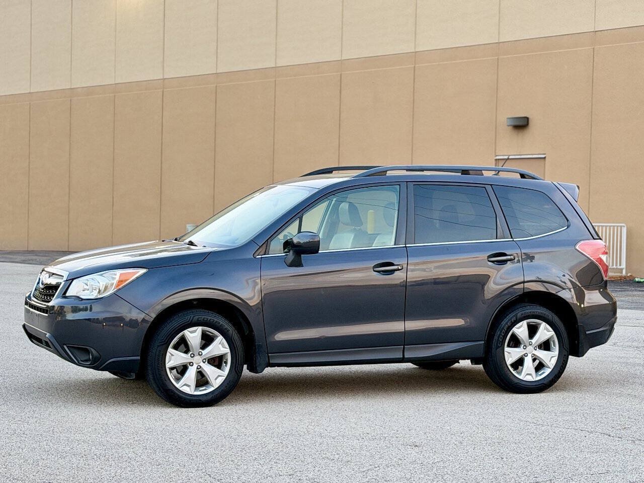 Used 2014 Subaru Forester 2.5i Limited AWD/4WD image 8