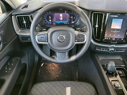 Certified 2025 Volvo XC60 B5 Core w/ Climate Package PRO image 16