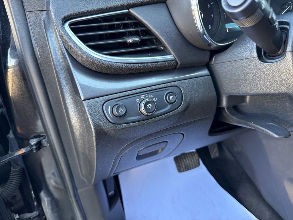 Used 2017 Buick Encore Sport Touring FWD image 27