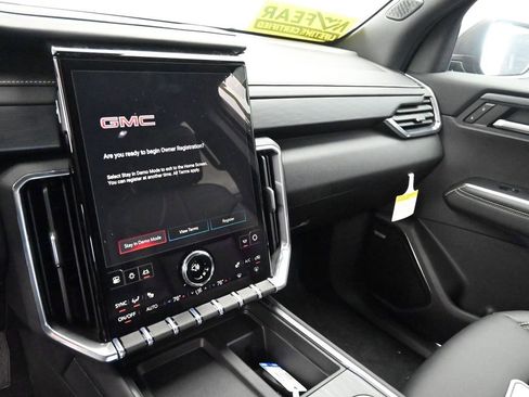 New 2026 GMC Acadia Elevation AWD/4WD image 22