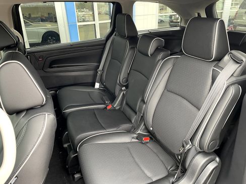 New 2026 Honda Odyssey Elite image 7