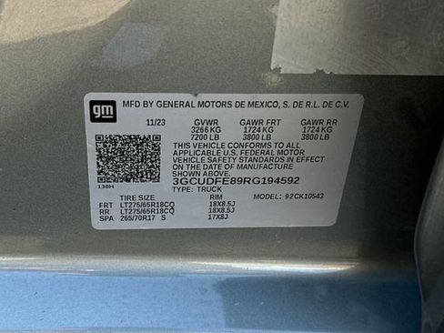 Used 2024 Chevrolet Silverado 1500 LT Trail Boss w/ Convenience Package II AWD/4WD image 39