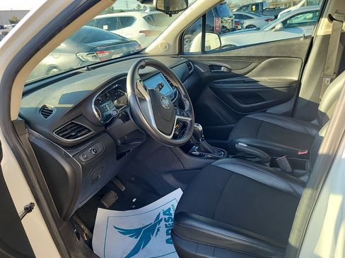 Used 2021 Buick Encore Preferred w/ Safety Package image 6