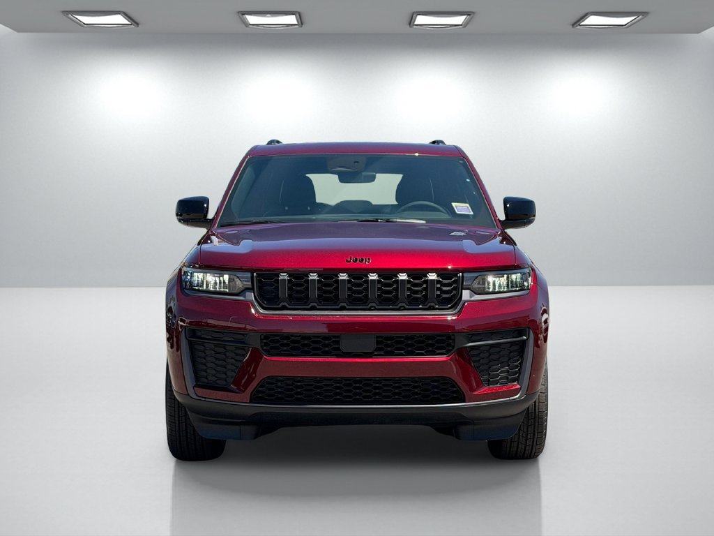 New 2026 Jeep Grand Cherokee Altitude AWD/4WD image 9